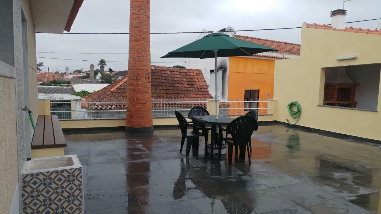 Villa Casinha D'Avo à Nazaré Extérieur photo